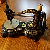 ミシン - Late 1800's Jones Serpentine 'Cat Back' antique  JONES sewing machine with an original manual